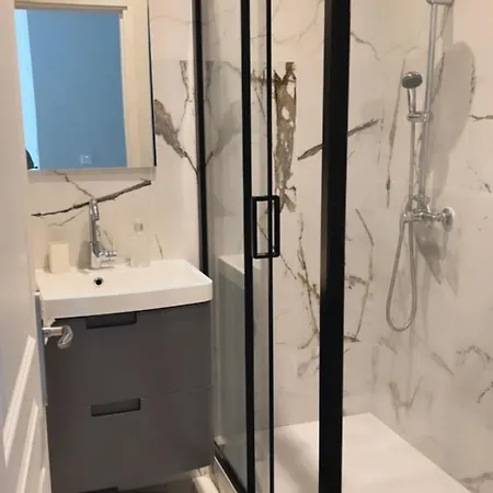 Good Time Familly شقة نيس